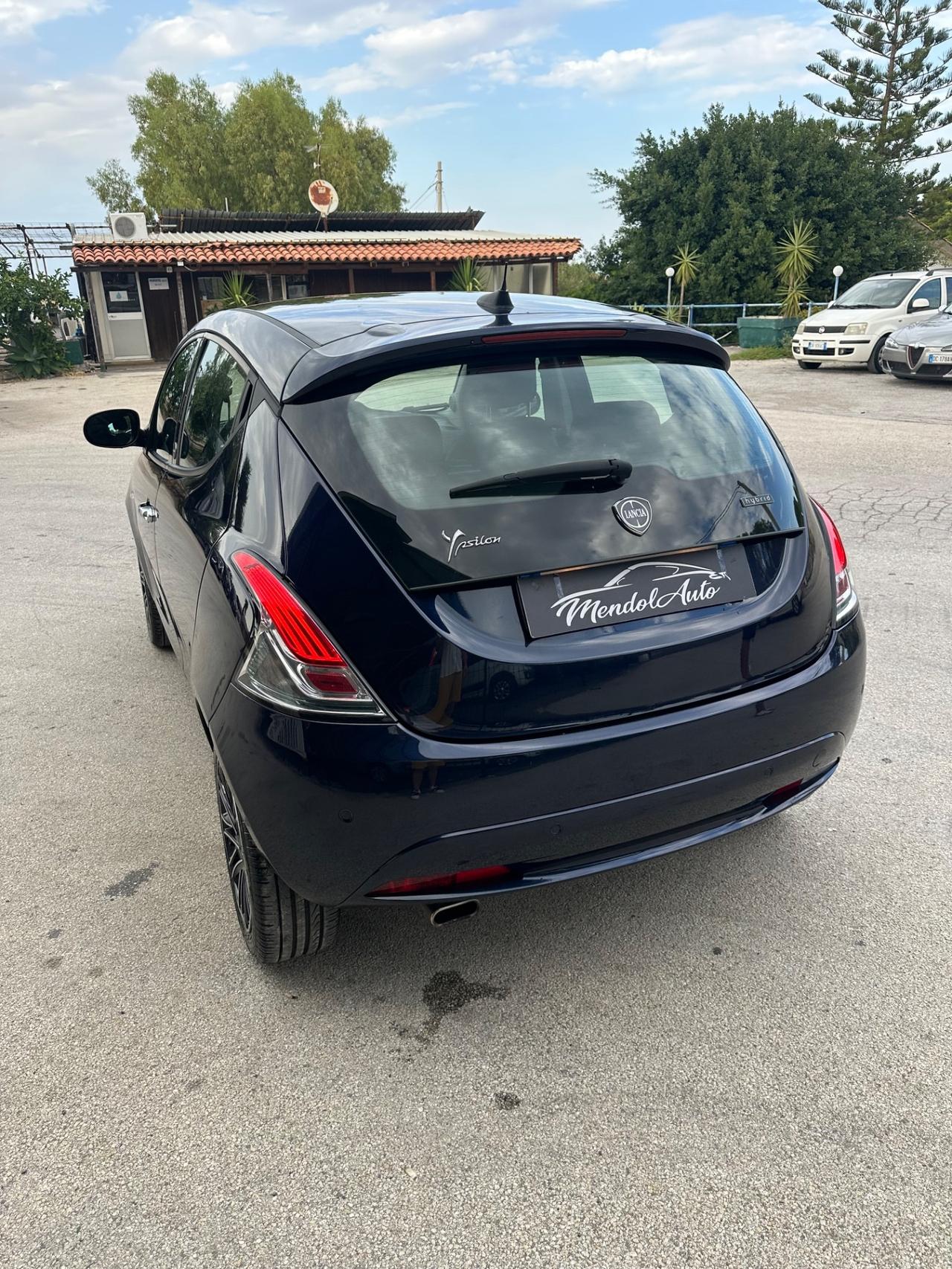 Lancia Ypsilon 1.2 69 CV 5 porte S&S Gold