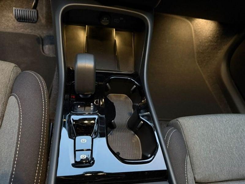 Volvo XC40 B3 automatico Plus Black Edition