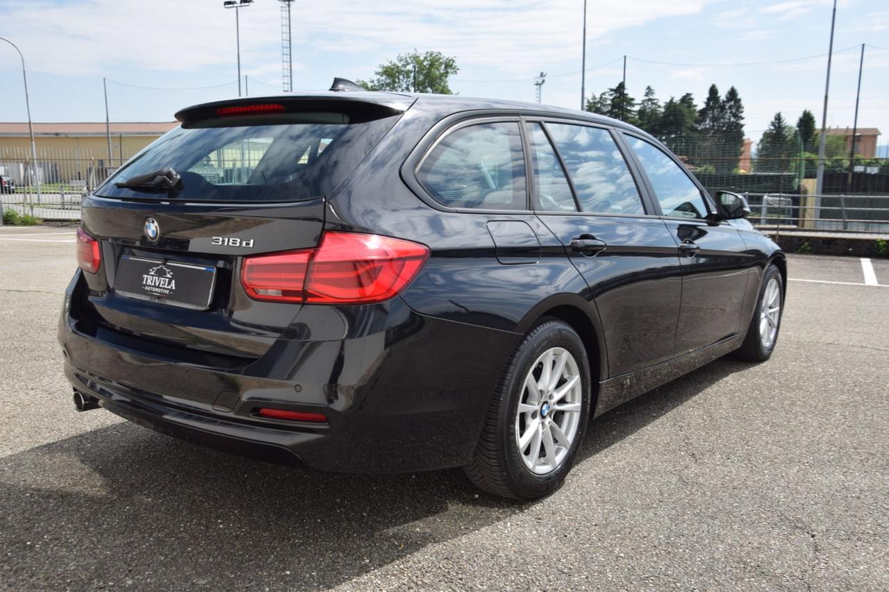 BMW Serie 3 (F30/31) 318d Touring Business A...