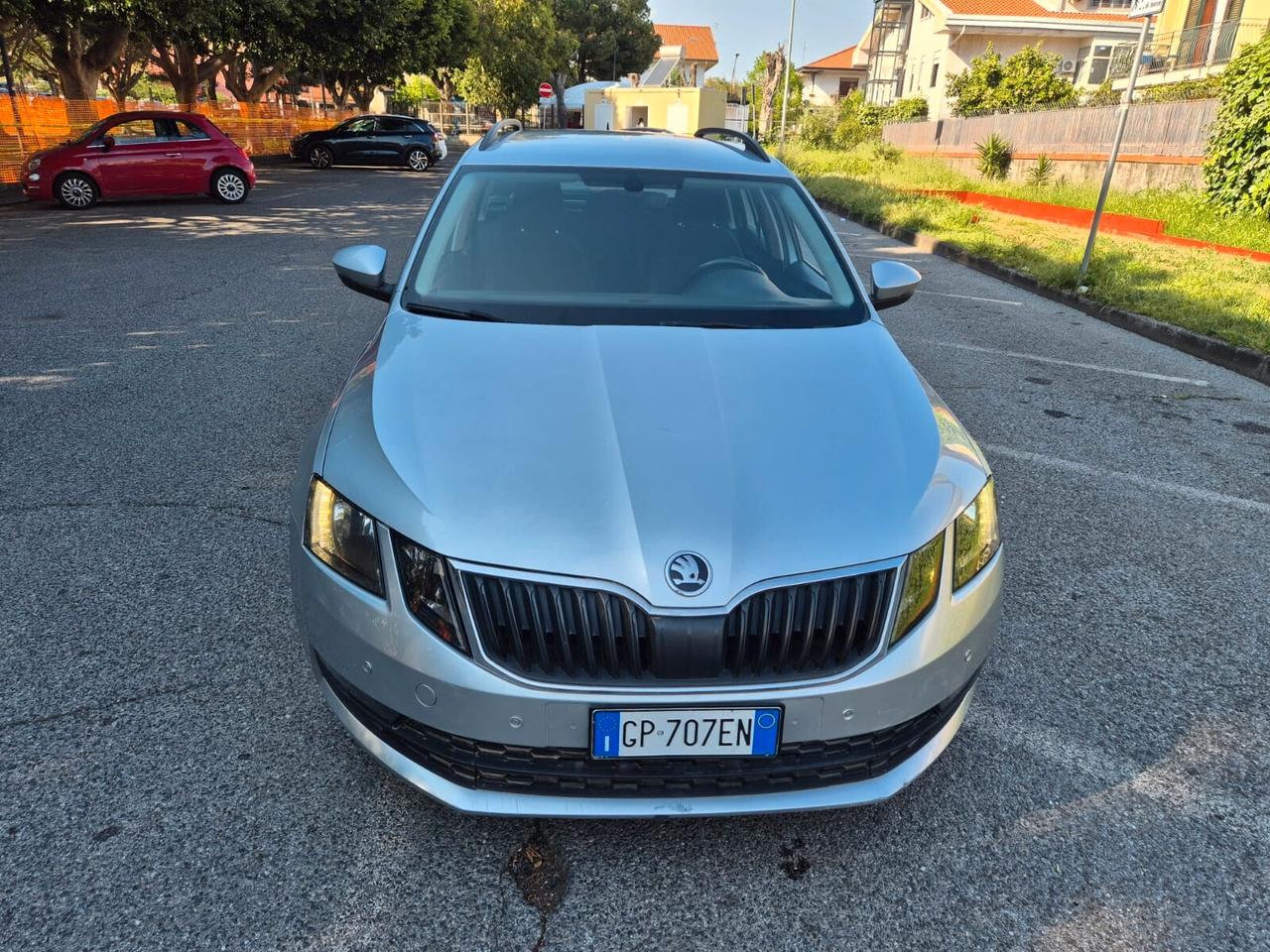 Skoda Octavia 1.6 TDI CR 115 CV DSG Wagon Executive