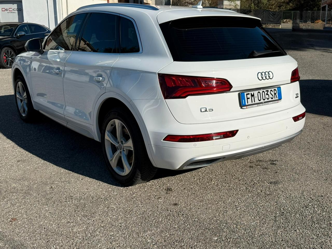 Audi Q5 2.0 TDI 190 CV quattro S tronic line plus Gancio di Traino