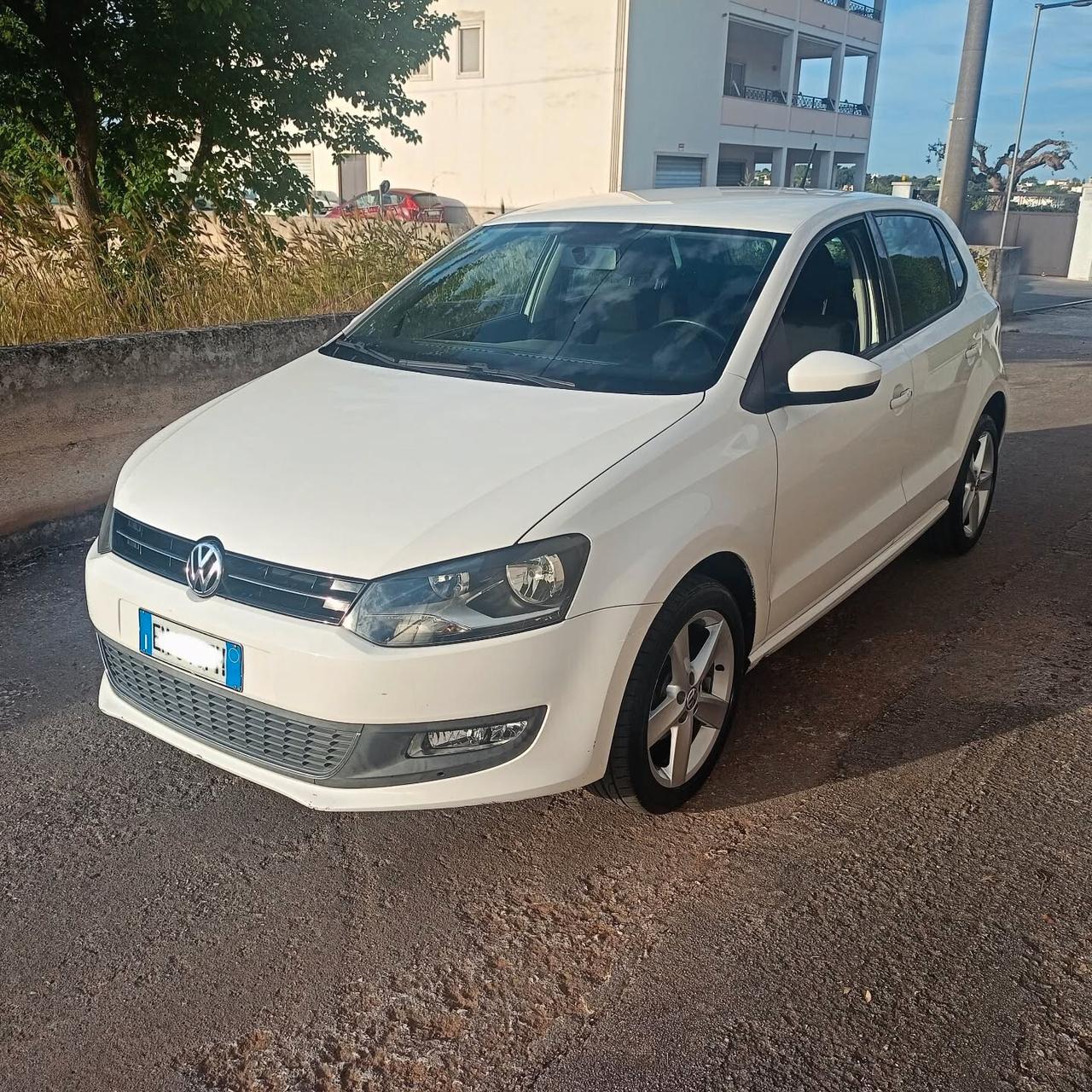 VW POLO GPL UNICO PROPRIETARIO