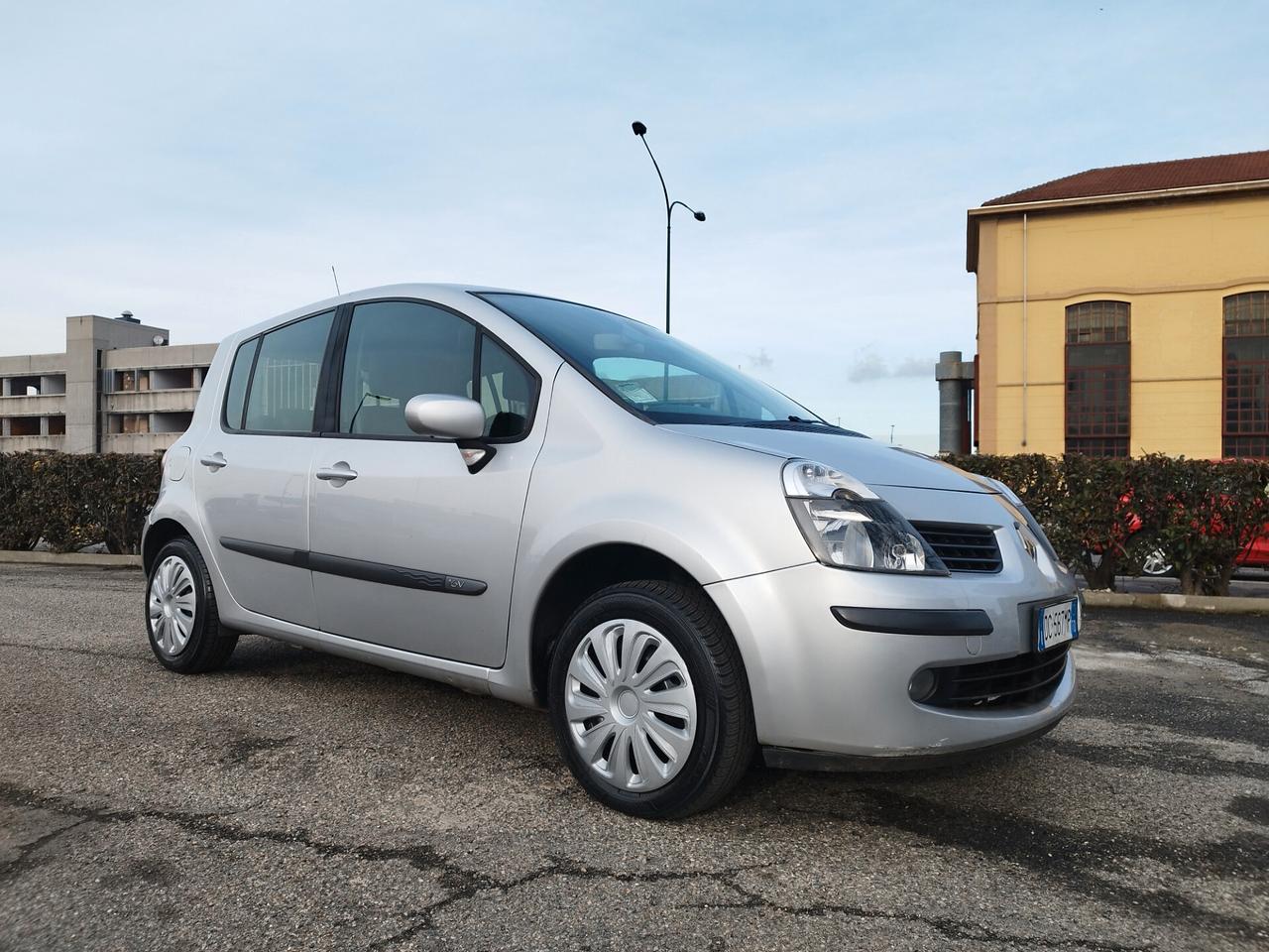 Renault Modus 1.2 16V Pack - km 64000