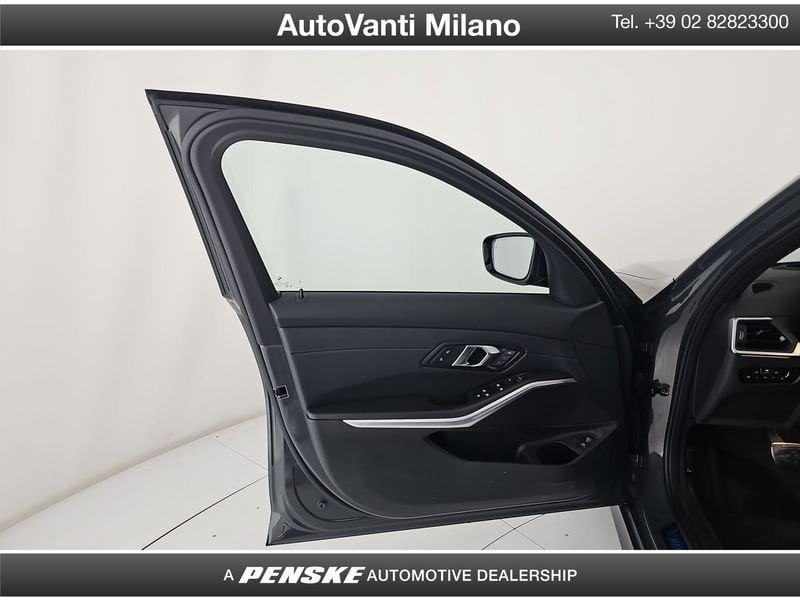 BMW Serie 3 330d Touring mhev 48V xdrive MSport Pro auto