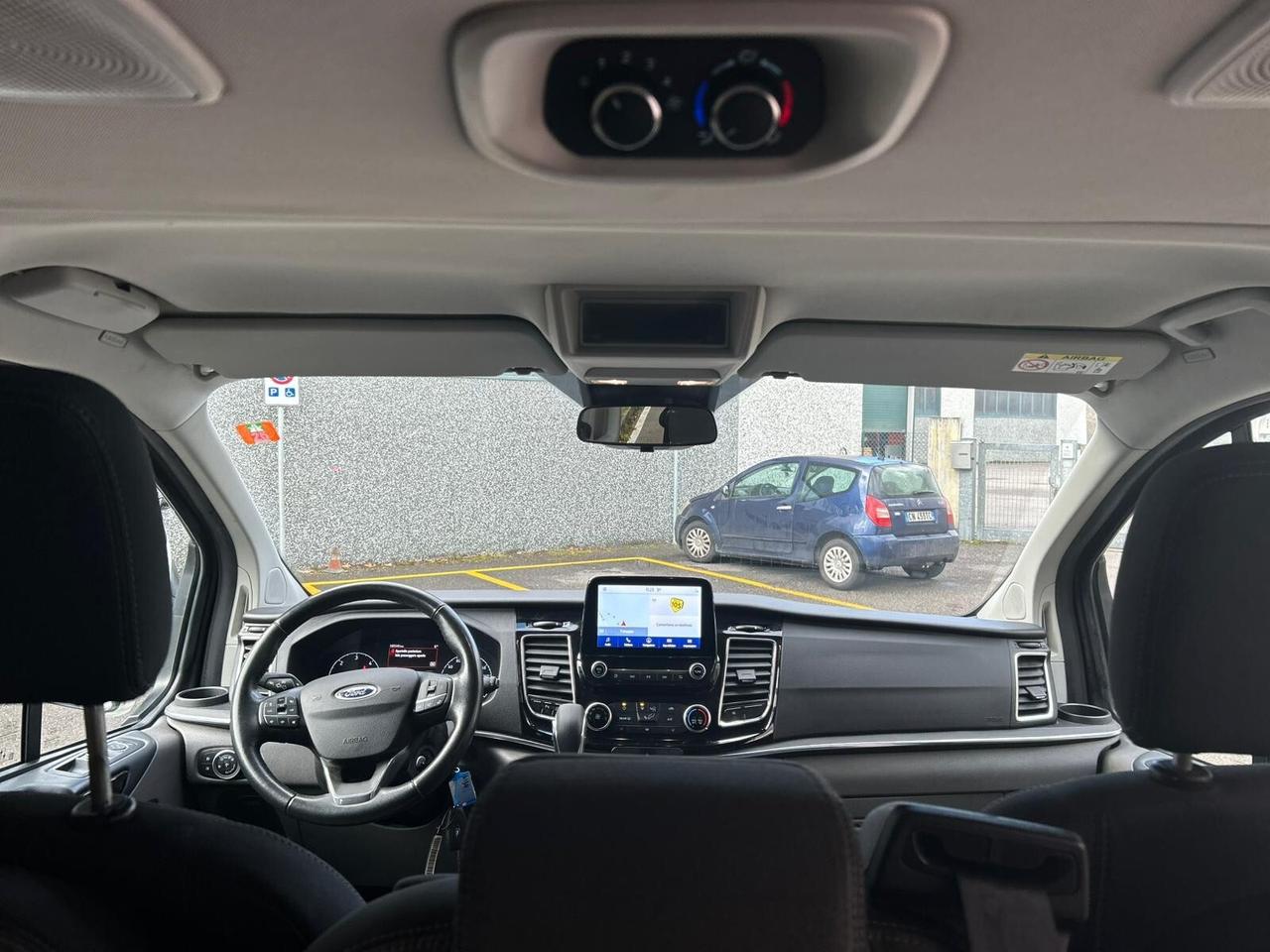 Ford Tourneo Custom 320 2.0 EcoBlue 185 CV Automatic Titanium L2 | 9 Posti | Navi | Clima | Telecamera