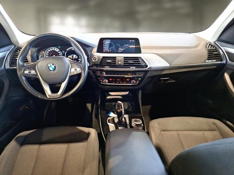 BMW X3 xDrive 30e Business Advantage Autom.