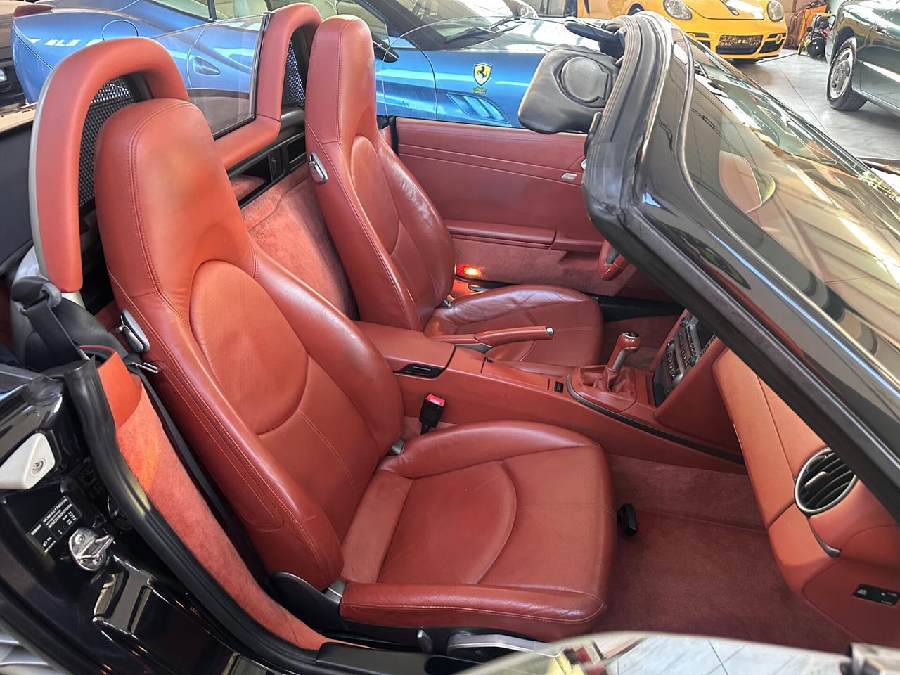 Porsche Boxster 2.7 24V - Permute