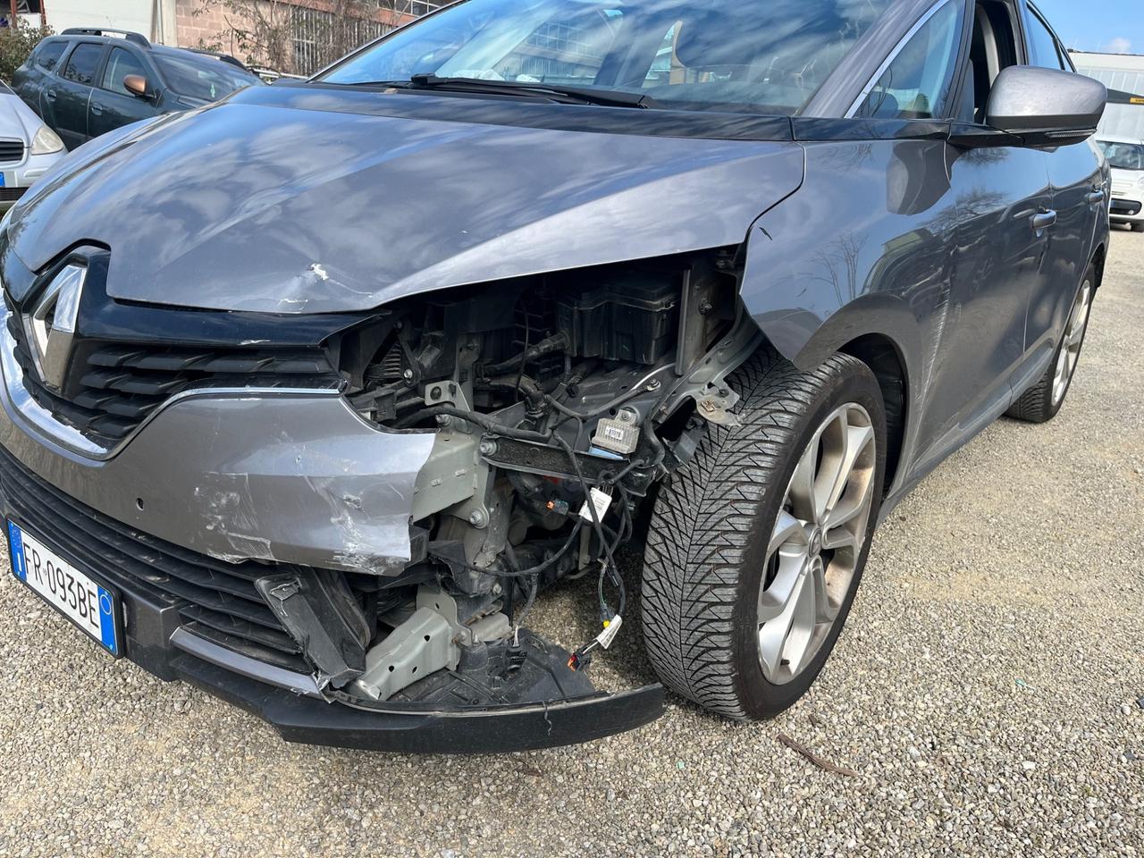 Renault Grand Scenic dCi 8V 110 CV EDC Energy Intens