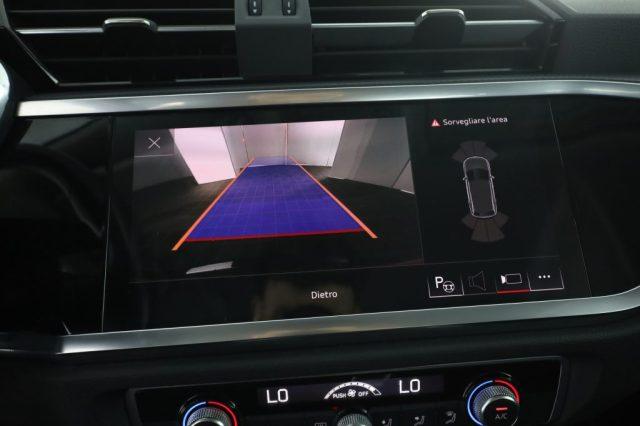 AUDI Q3 Q3 40 TDI quattro S tronic Business