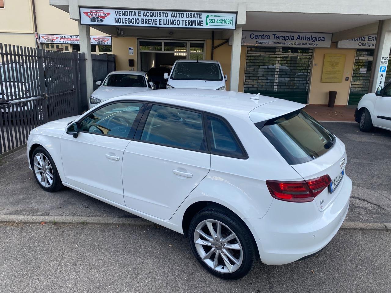 Audi A3 1.6 TDI ultra Attraction euro 6 pk neopatentati