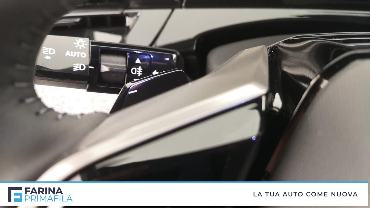 PEUGEOT Nuovo 5008 Hybrid 136 e-DCS6 ALLURE