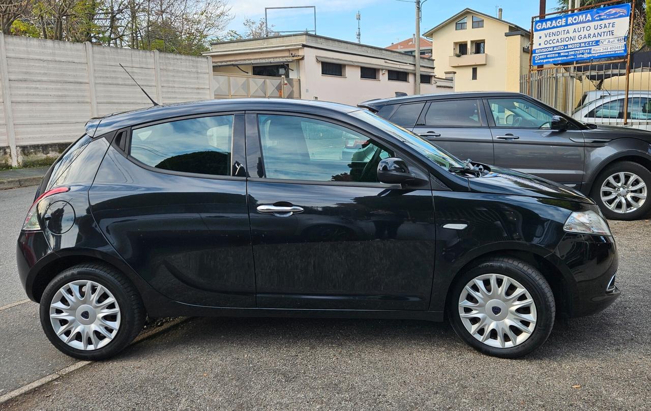 Lancia Ypsilon 1.2 OK NEOPATENTATI!!