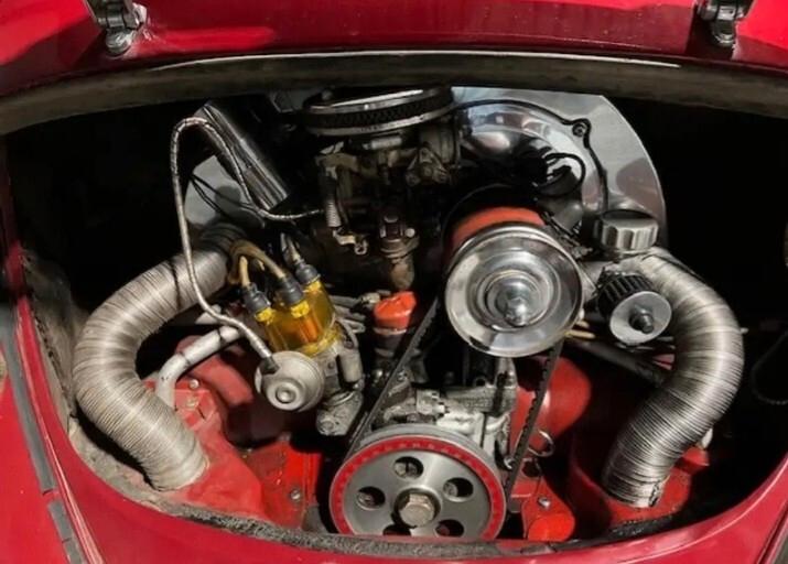 Volkswagen Maggiolino cabrio kever speedster streetmachine