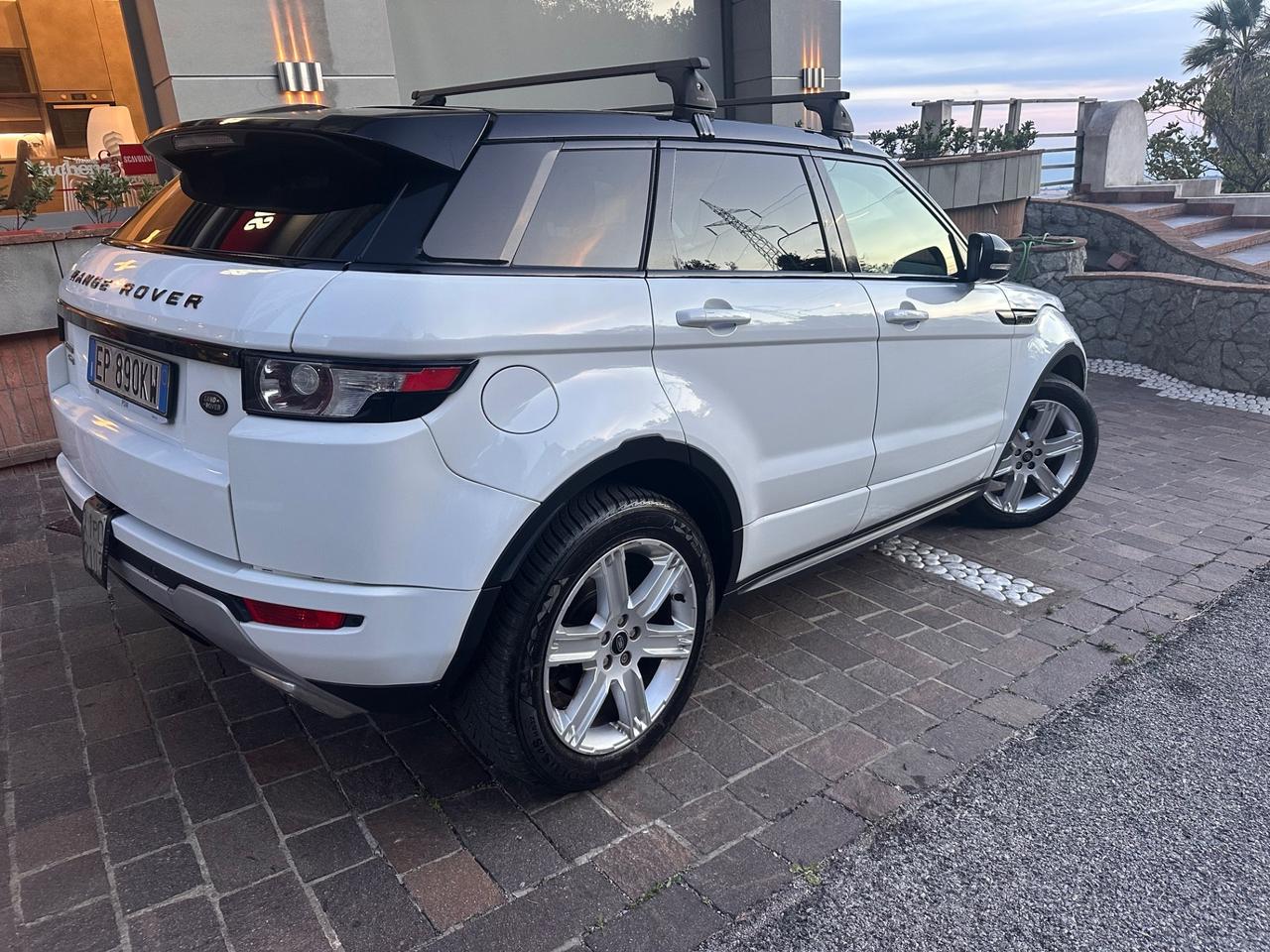 Land Rover Range Evoque 2.2 Sd4 5p. Dynamic Limited Edition