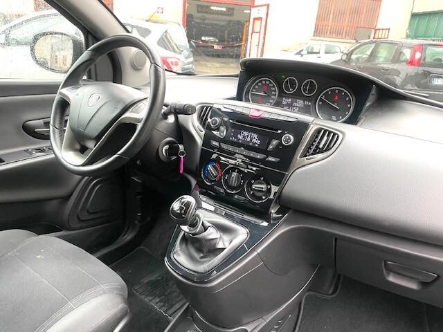 Lancia Ypsilon 1.2 69 Cv 5 porte Gold E6 Km 29.500 certficati!!!!!