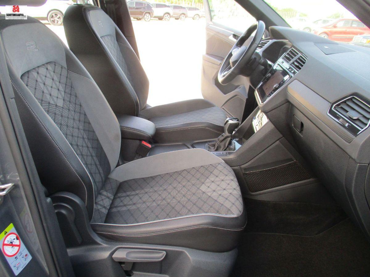 VW Tiguan 2.0 TDI DSG R-LINE 150cv 2022 STRAFULL
