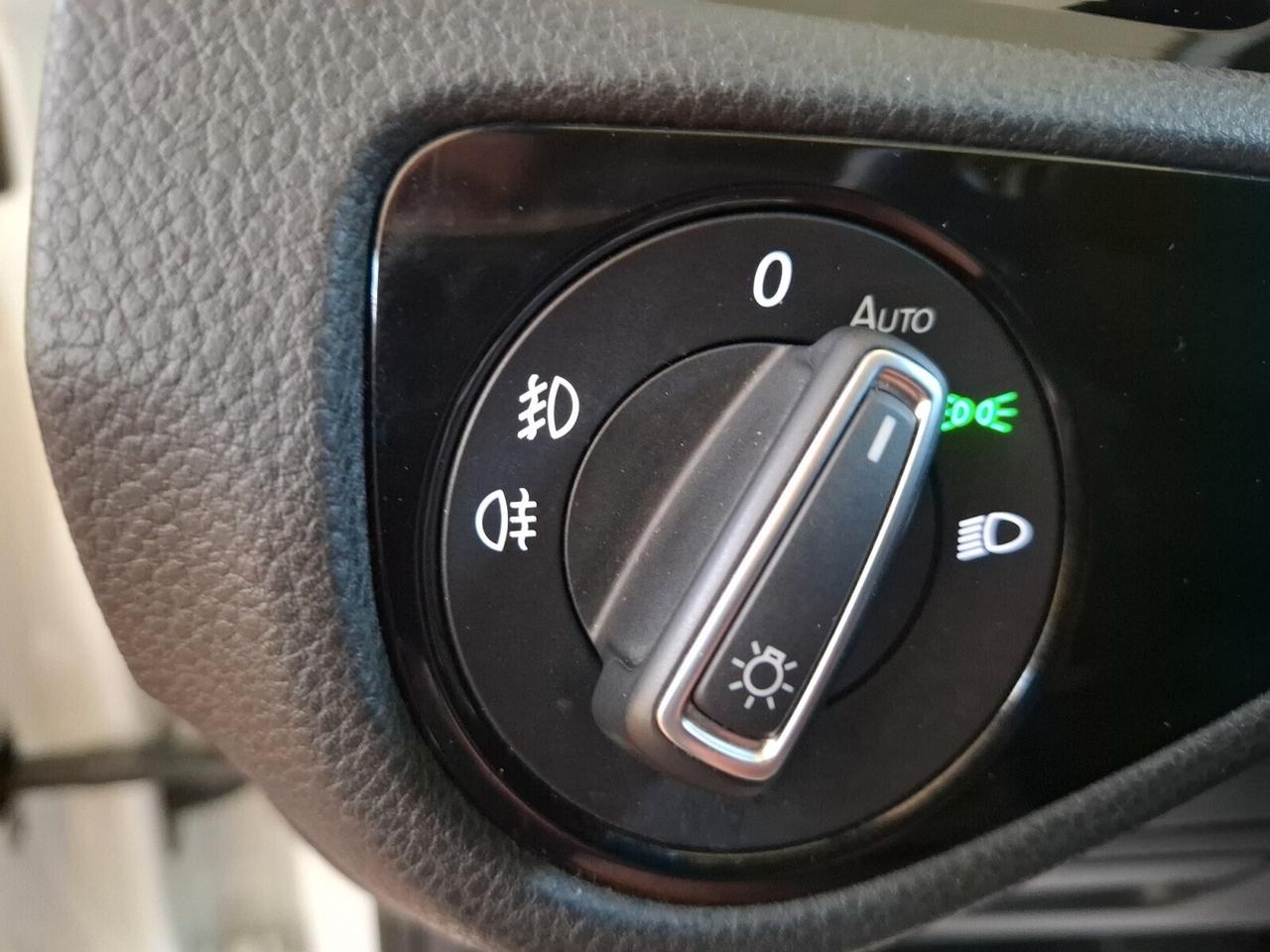 Volkswagen Golf Business 1.4 TGI DSG 5p. Highline BlueMotion