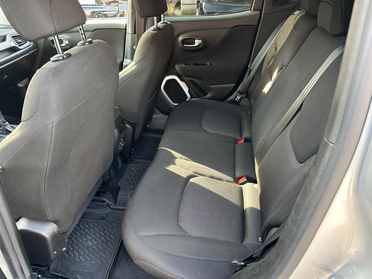 Jeep Renegade 1.6 Mjt DDCT 120 CV Business