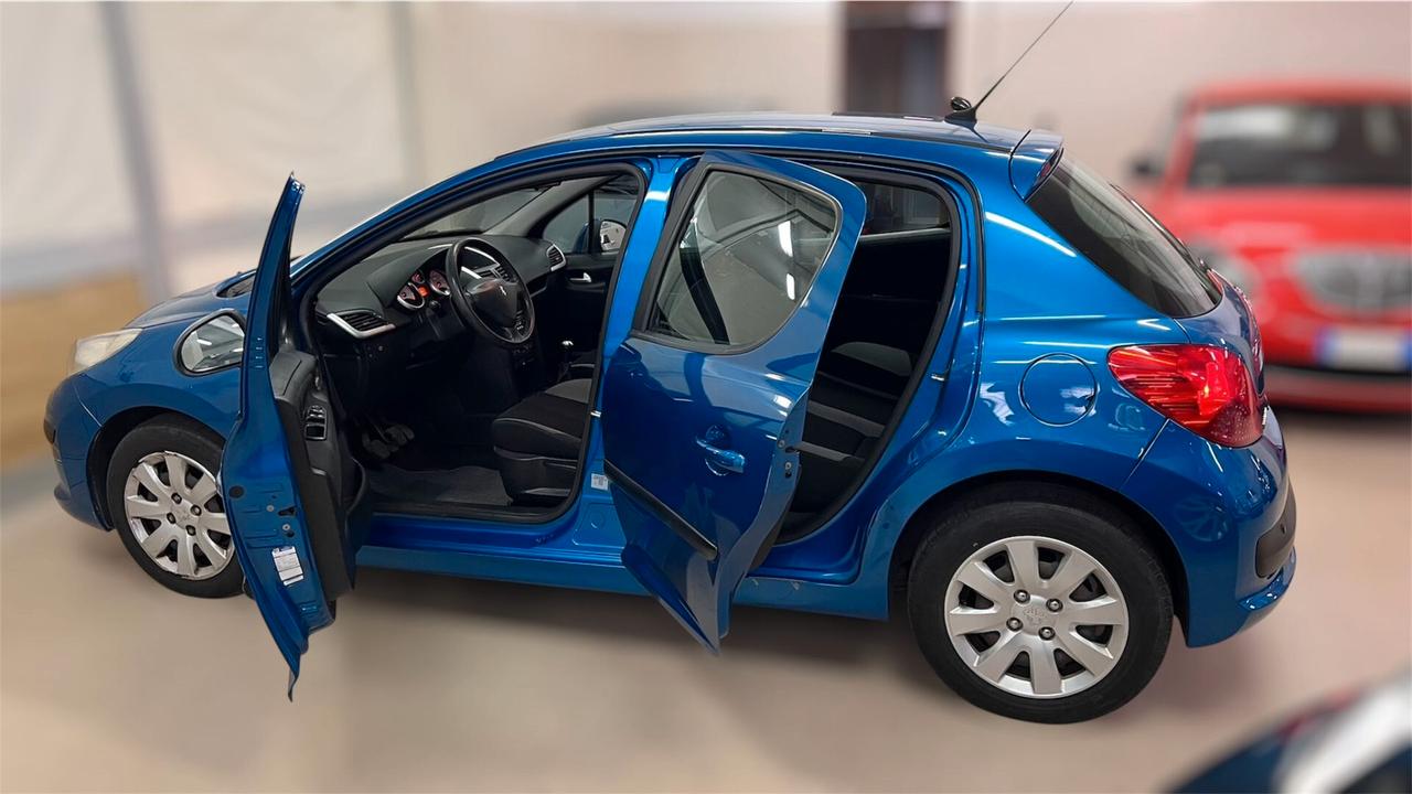 Peugeot 207 1.4 8V 75CV 5p. X Line ECO GPL