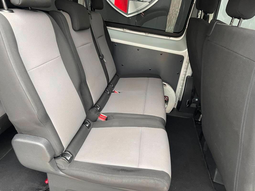 Peugeot Traveller 1.6 Bluehdi 115cv Active 9 POSTI +iva