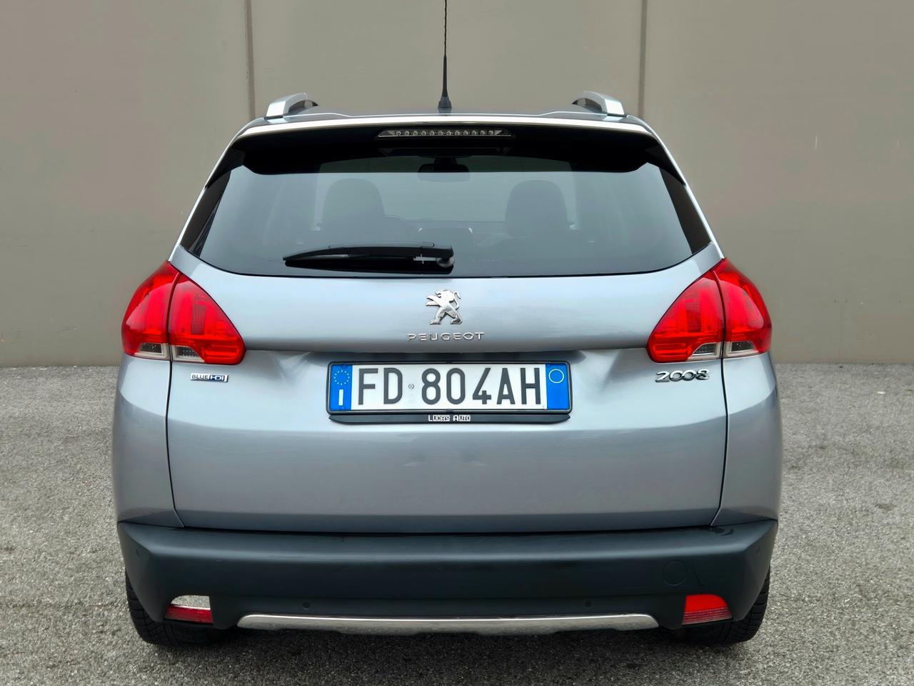 Peugeot 2008 BlueHDi 120 S&S Allure
