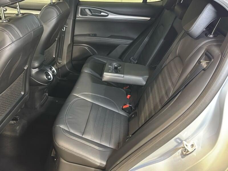 Alfa Romeo Stelvio 2.2 TD 210 CV Veloce AT8 Q4