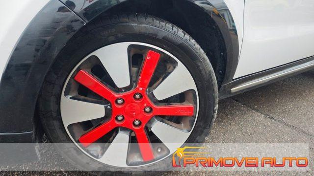 KIA Soul 1.6 GDi White e red