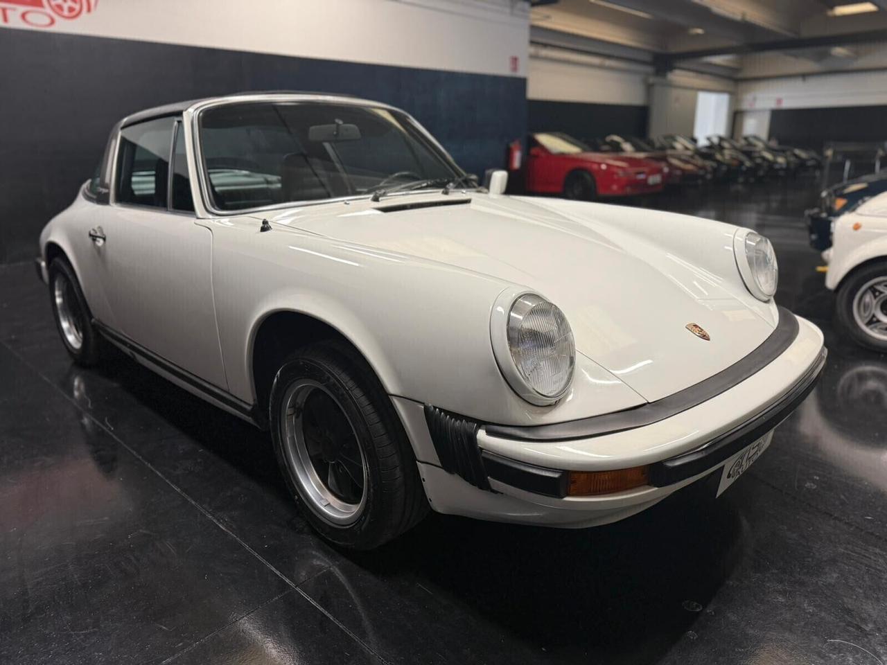 Porsche Carrera 911 2700 Targa