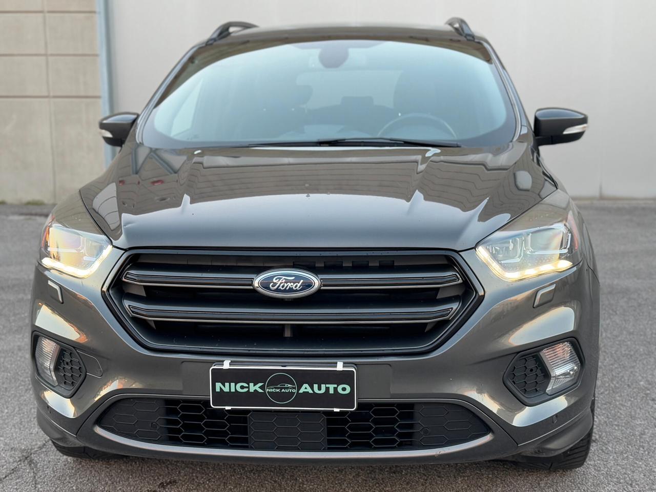 Ford Kuga 1.5 TDCI 120 CV S&S 2WD ST-Line Business