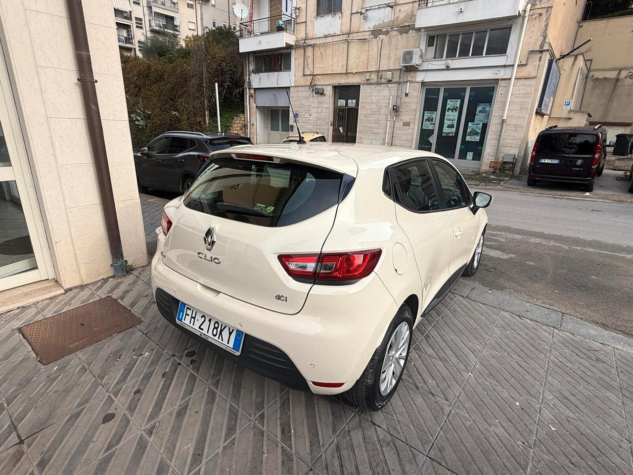 Renault Clio dCi 8V 75CV Start&Stop 5 porte Energy Life