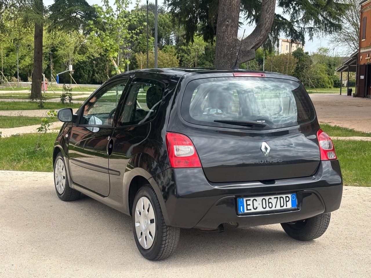 Renault Twingo 1.2 16V neopatentati euro 5