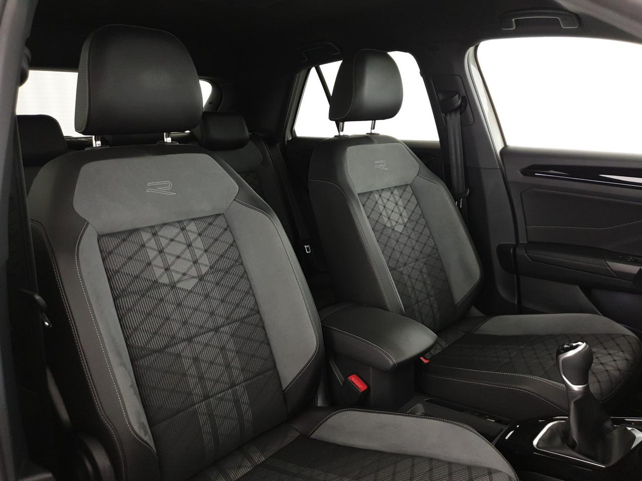 Volkswagen T-Roc 1.0 tsi r-line 110cv