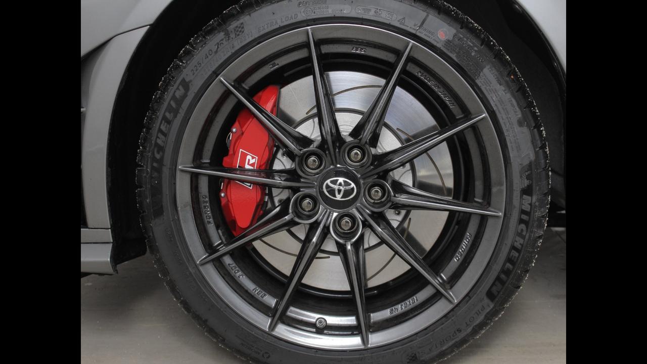TOYOTA GR Yaris - GR Yaris 1.6 Circuit dat-8