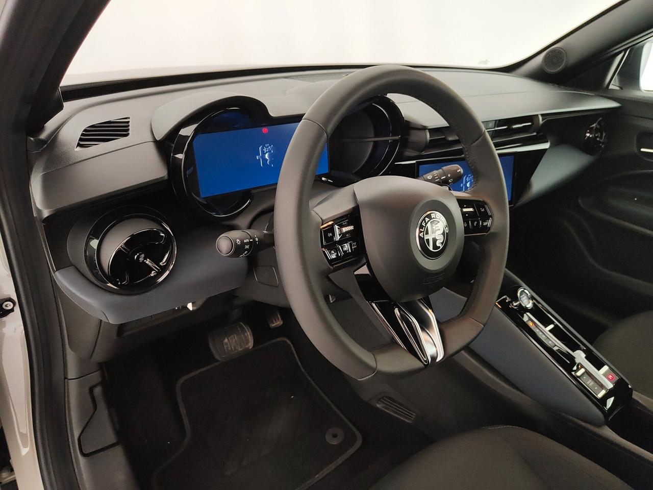 Alfa Romeo Junior 1.2 145 CV Hybrid eDCT6