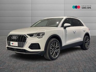 Audi Q3 45 1.4 tfsi e Business s-tronic