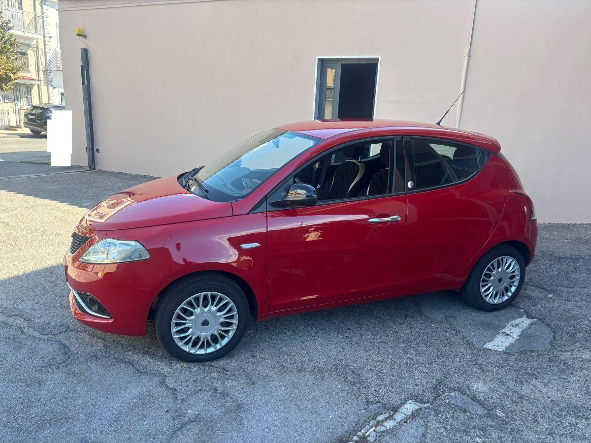 LANCIA Ypsilon 1.2 69CV 5p. GPL Ecochic Gold