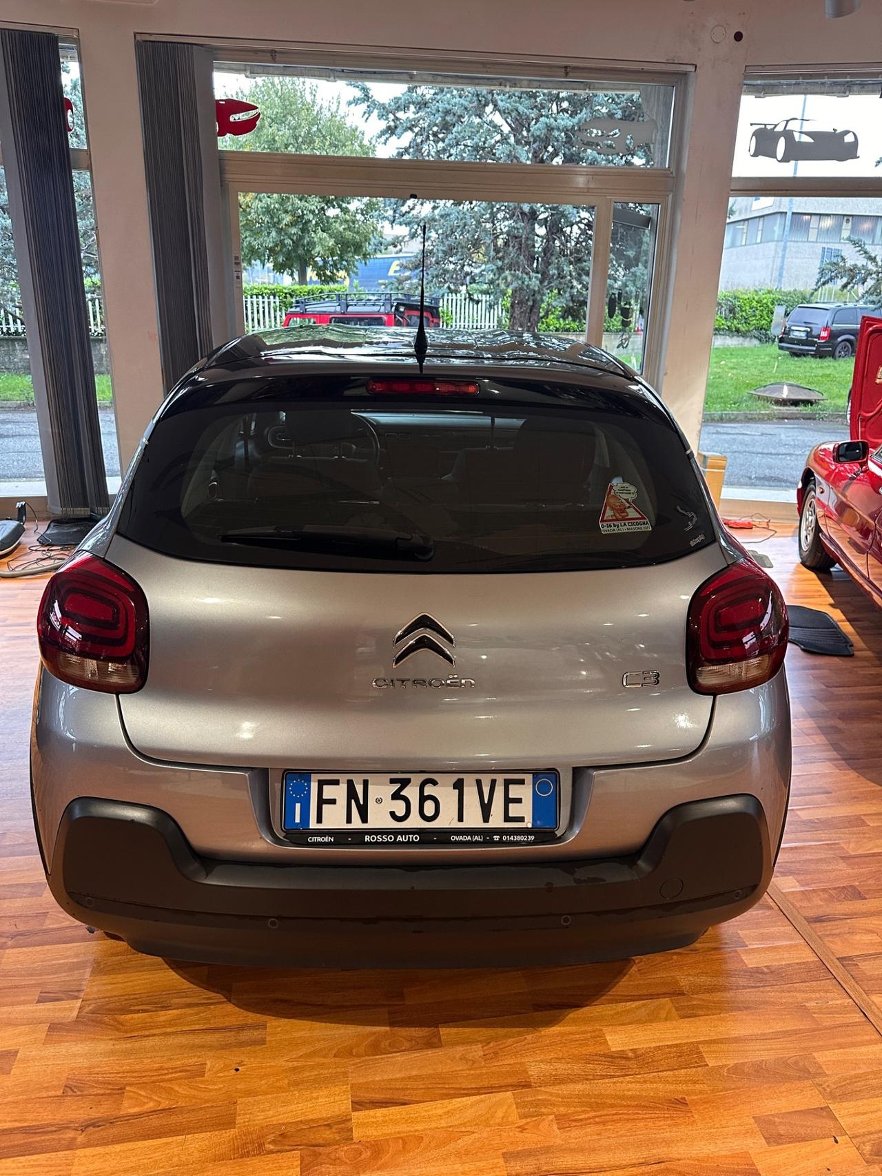 Citroen C3 PureTech 82 GPL Shine