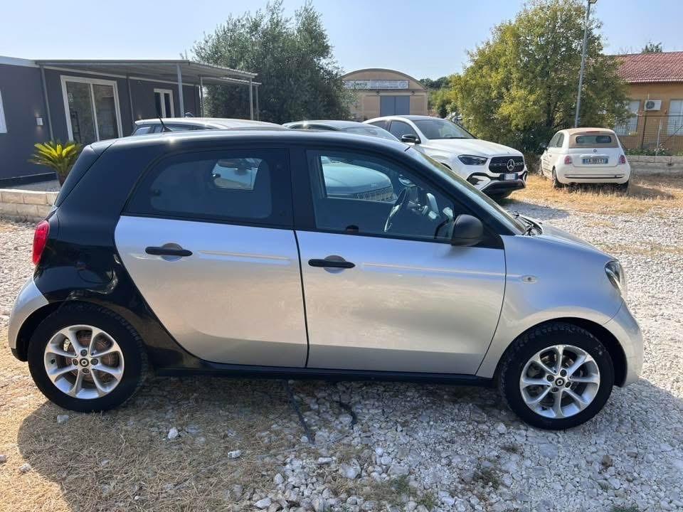 Smart ForFour 70 1.0 Passion