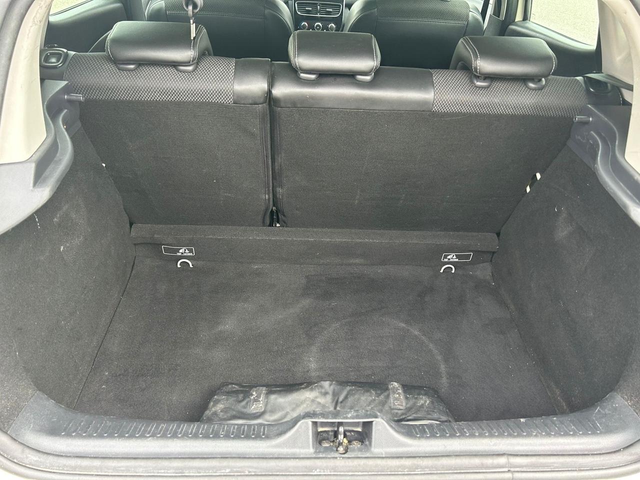 Renault Clio dCi 8V 75 CV 5 porte Duel2