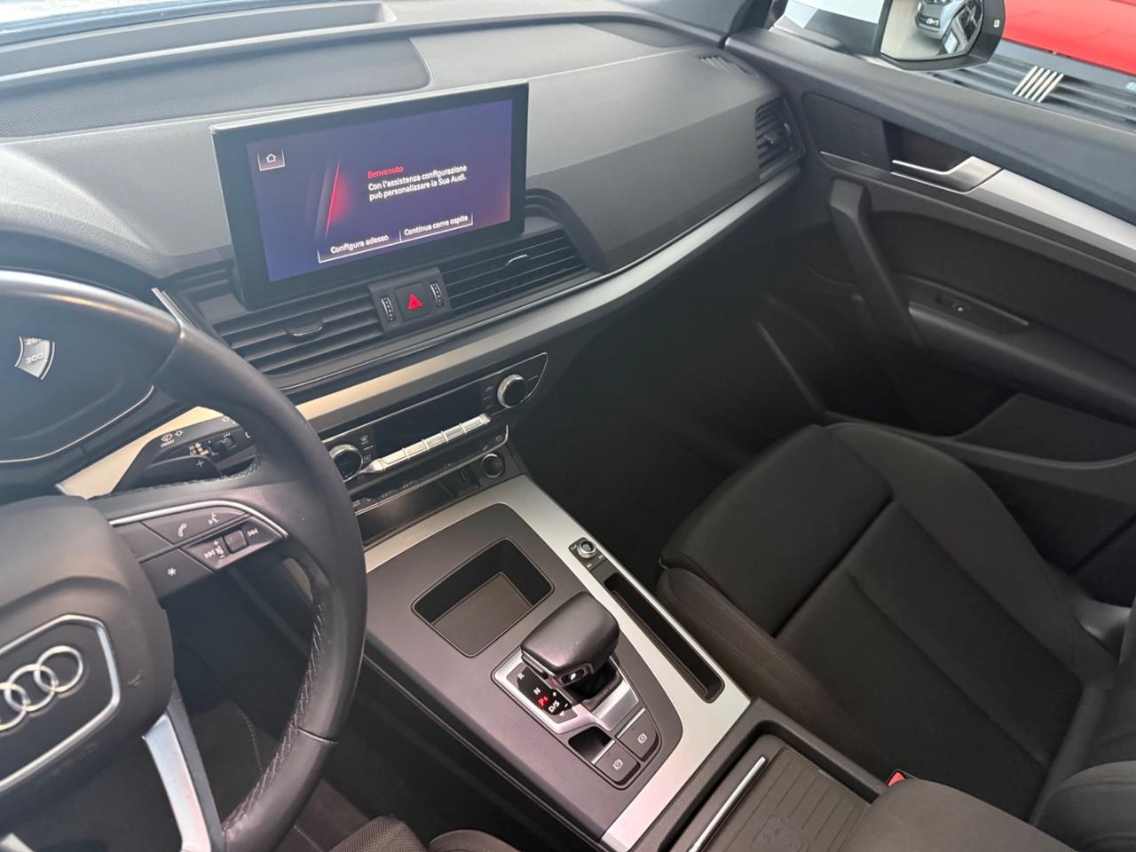 Audi Q5 30 TDI S tronic Business Sport