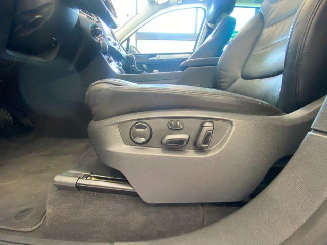 VOLKSWAGEN Touareg 3.0 TDI 204 CV tiptronic BlueMotion Techn. Executi
