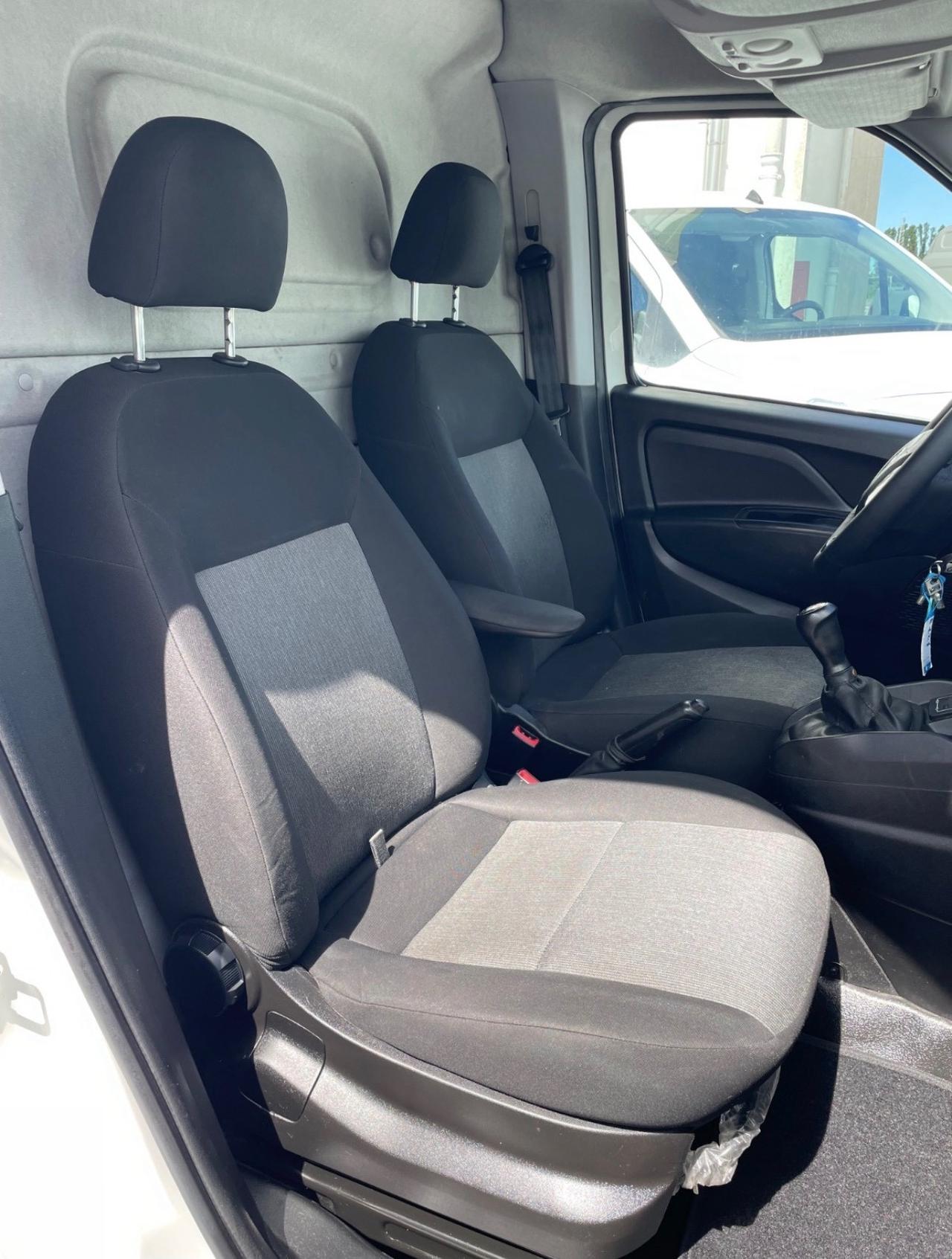 Fiat Doblo 1.4 T-JET NATURAL POWER POCHI KM