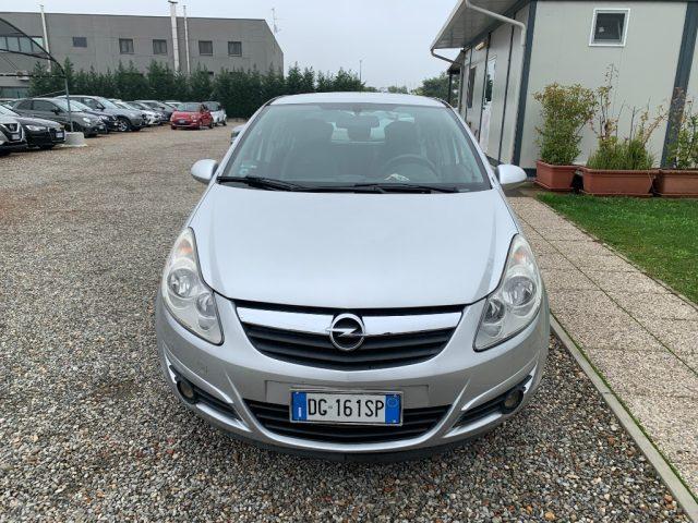 OPEL Corsa 1.2 5 porte Cosmo