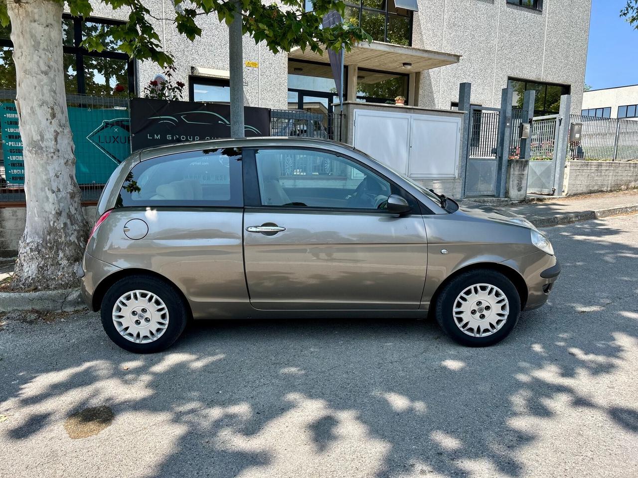 Lancia Ypsilon 1.2 Oro berlina 2 volumi - APPENA TAGLIANDATA - OK NEOPATENTATI