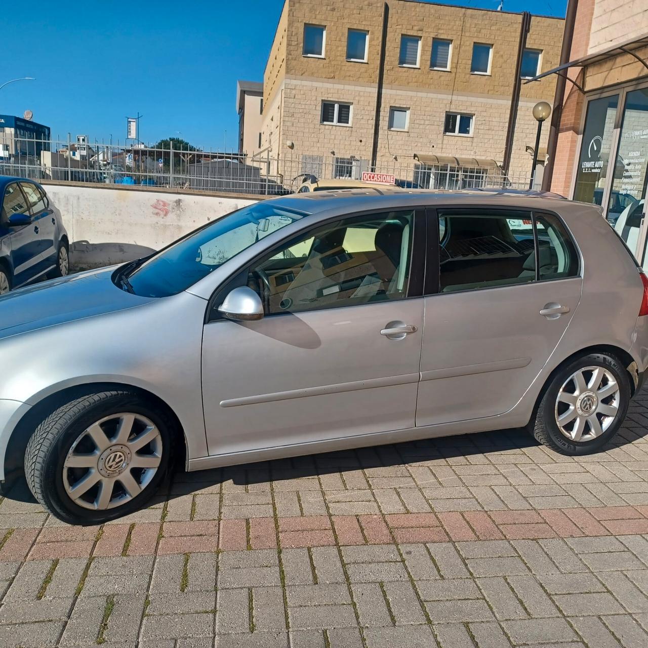 196.118KM GOLF 5 2.0 TDI UNICO PROPRIETARIO