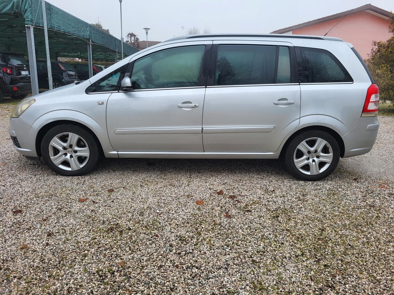 Opel Zafira Opel Zafira 1.9 16v cdti 150cv Cosmo