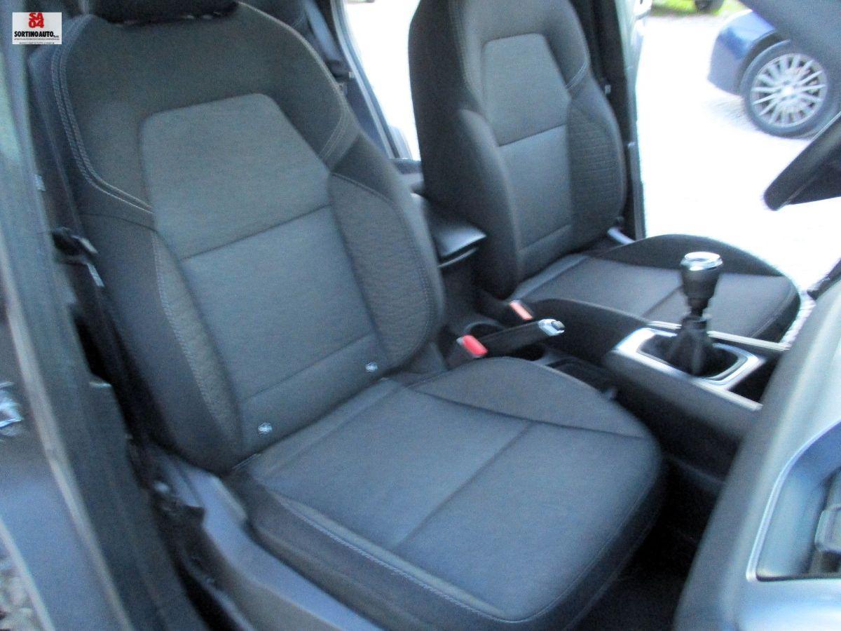 RENAULT Captur TCe 12V 90cv Intens-2022 KM64000