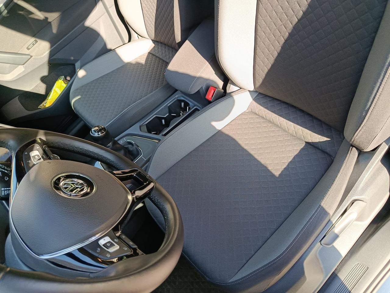 Volkswagen Tiguan Business 1.5 TSI #7809