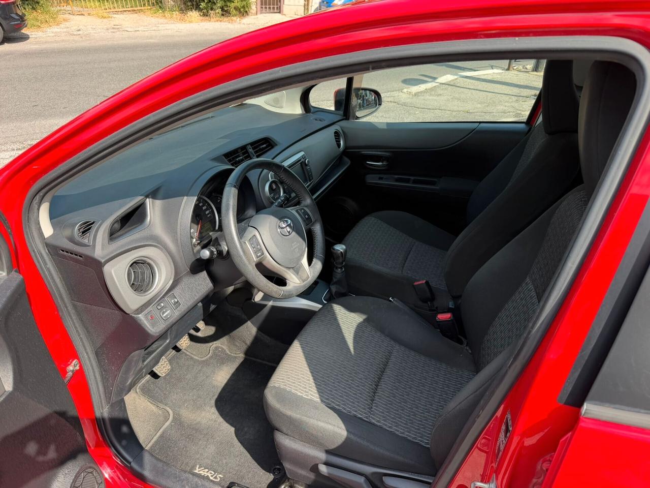 Toyota Yaris 1.4 D-4D Lounge offerta del mese