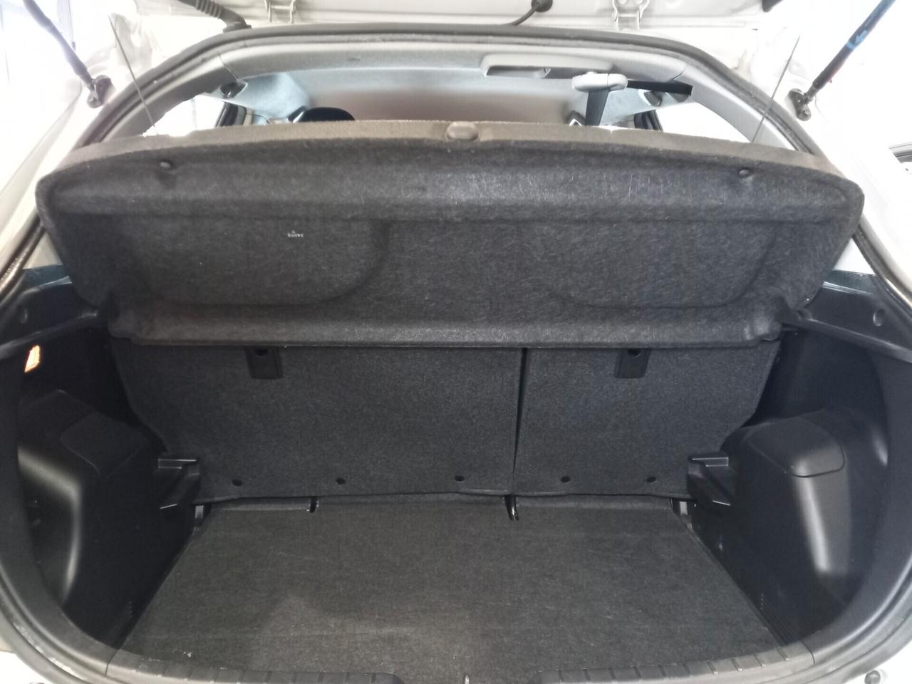 Toyota Yaris 1.0 5 porte Lounge